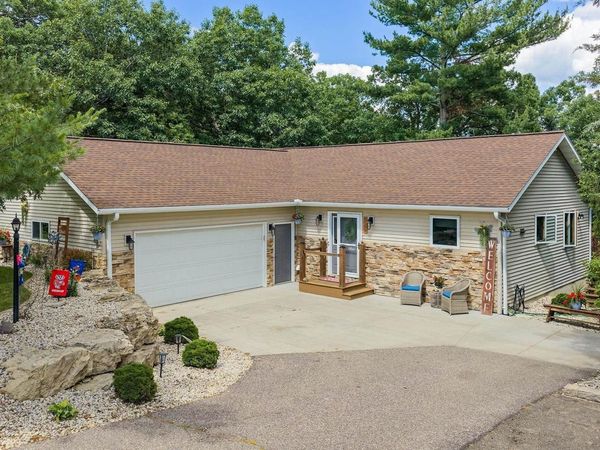 S1272 Lost Oaks Court, Wisconsin Dells, WI 53965
