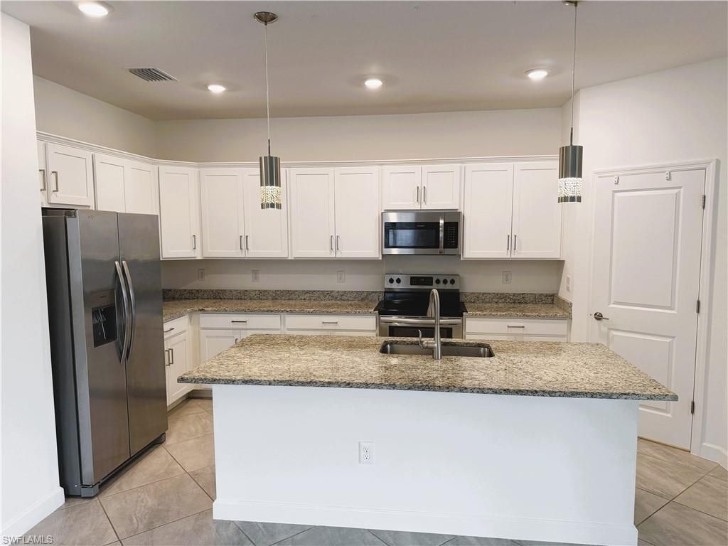13856 Pine Lodge Ln , Fort Myers, FL 33913 Photo