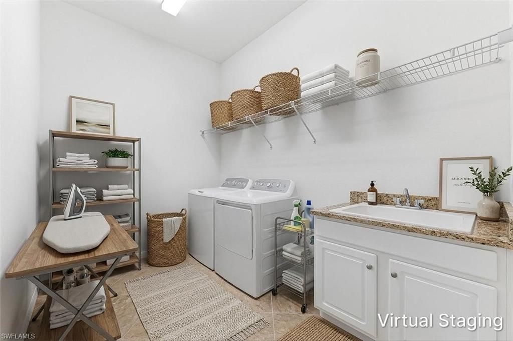 1575 Santiago Cir, Naples, FL 34113 Photo