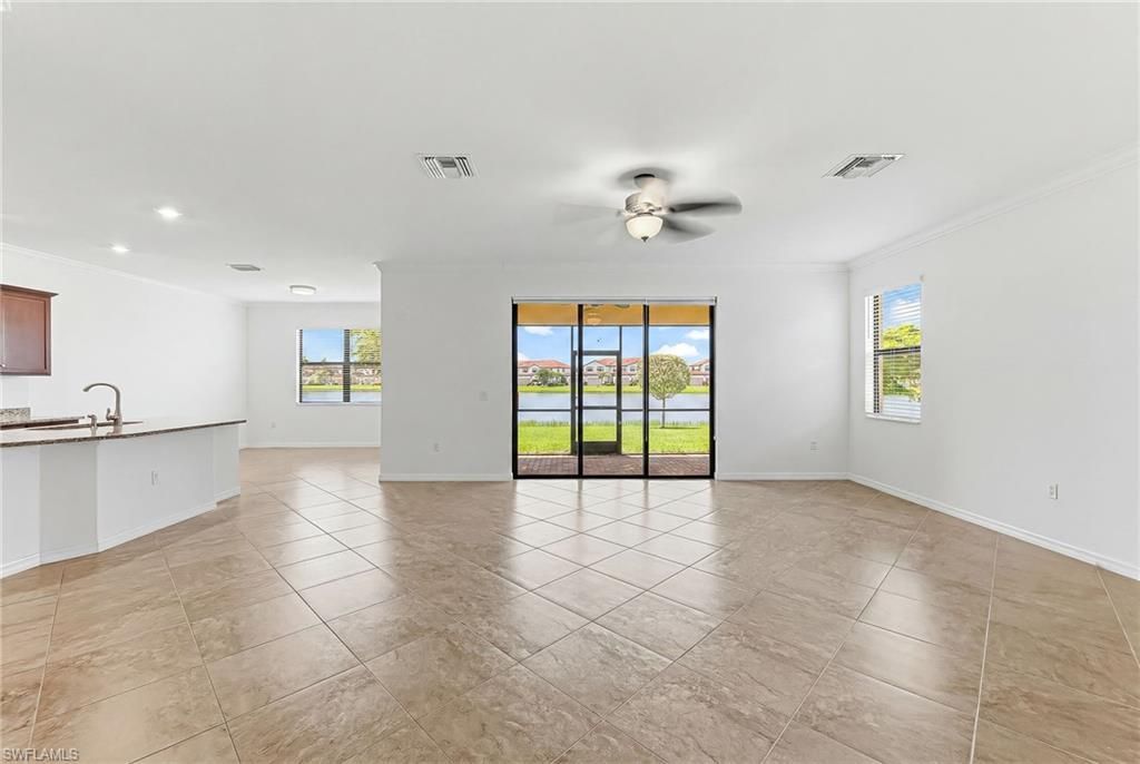 1575 Santiago Cir, Naples, FL 34113 Photo