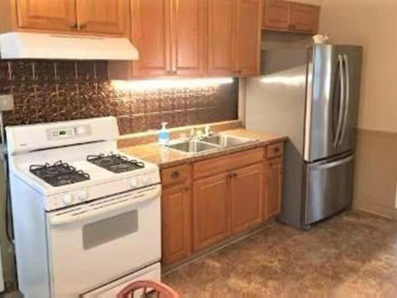 16 N Main Street, London, OH 43140 Photo 6