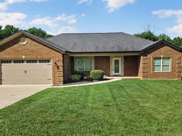 10 E Barrington Drive, Somerset, KY 42503
