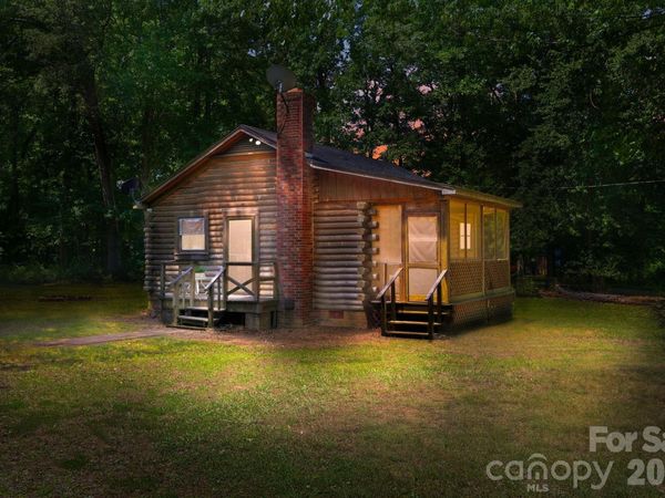 1115 Fiddler Brown Drive, Rockwell, NC 28138