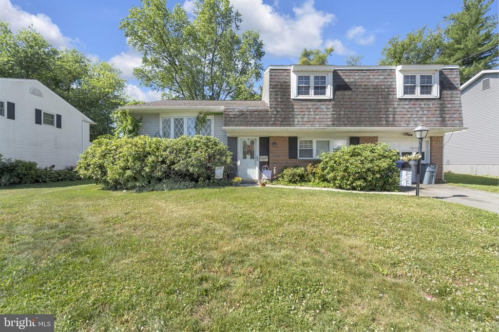 113 Lafayette Road, Beverly, NJ 08010 Main Photo