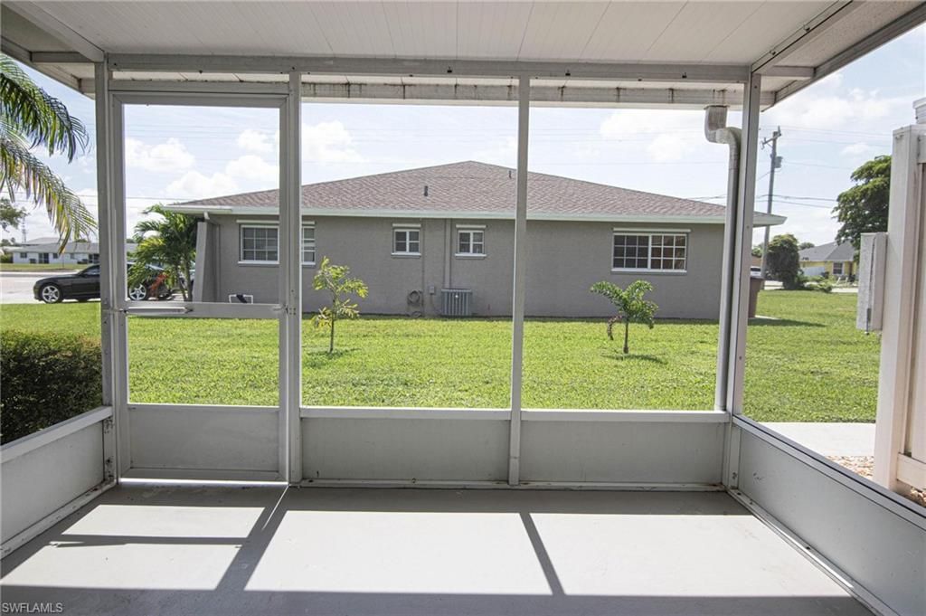 624 SE 13th St, Unit 1, Cape Coral, FL 33990 Photo