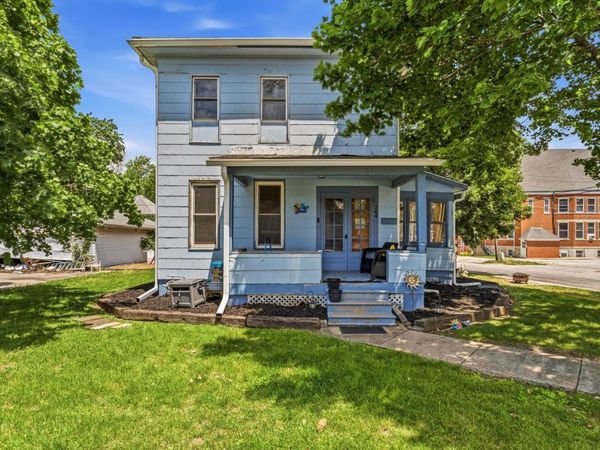 204 W Green Street , Farmer City, IL 61842