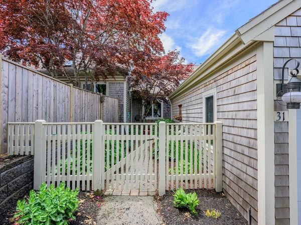 31 Forest Gate, Unit 31, Yarmouth, MA 02675