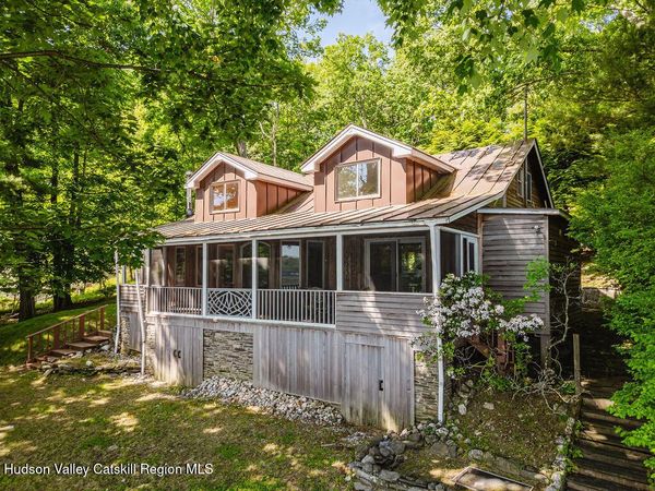 17 Memory Lane, Hillsdale, NY 12529