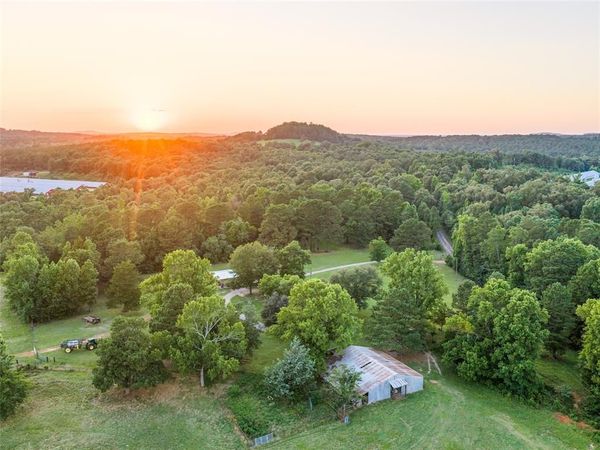 9822 Nasturtium Road, Ore City, TX 75683