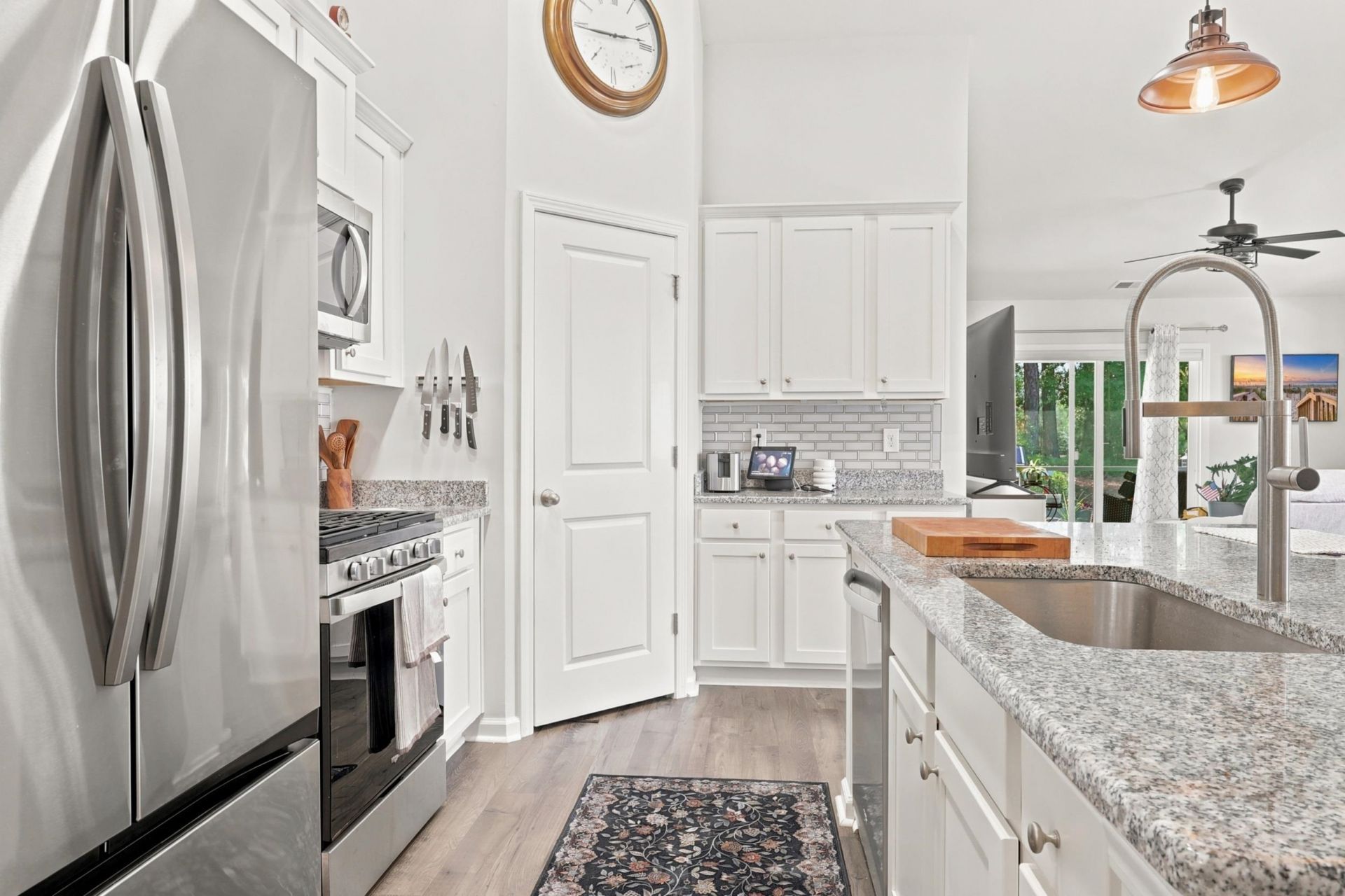 323 Logan St.  Photo 19
