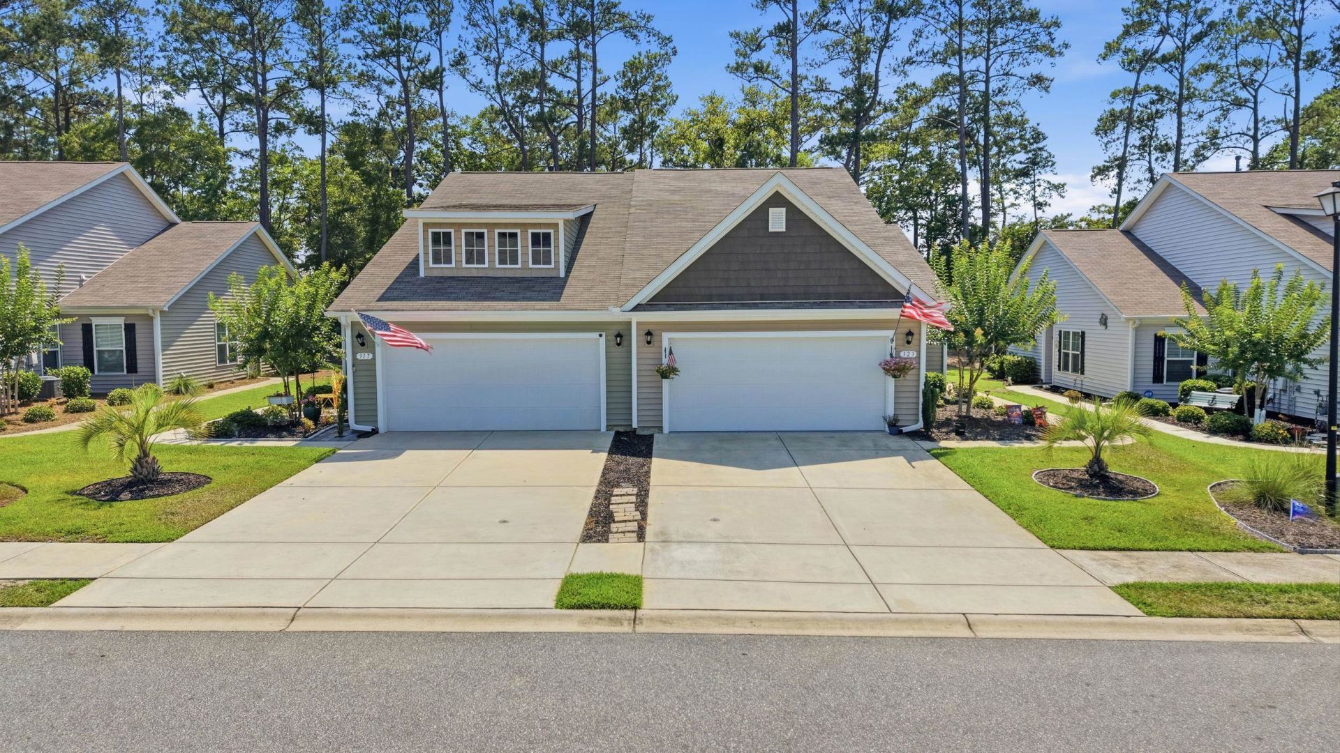 323 Logan St.  Photo 8