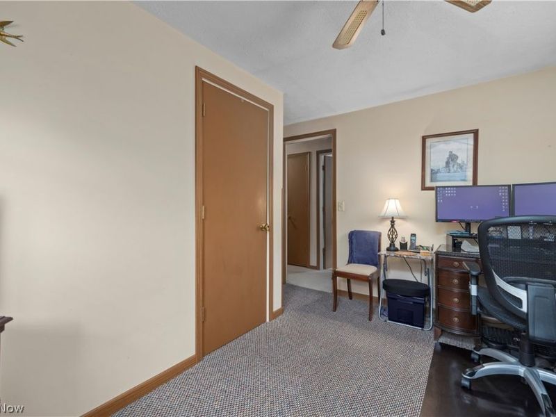 829 Delaware Avenue , Elyria, OH 44035 Photo 23