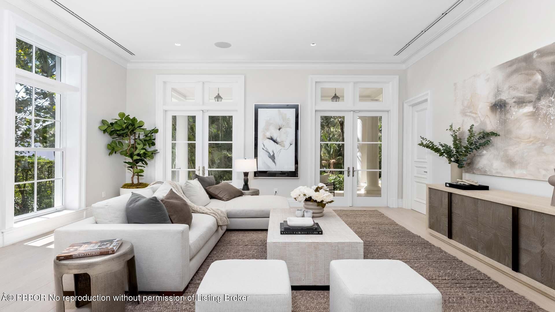 2315 S Ocean Boulevard, Palm Beach, FL 33480 Photo