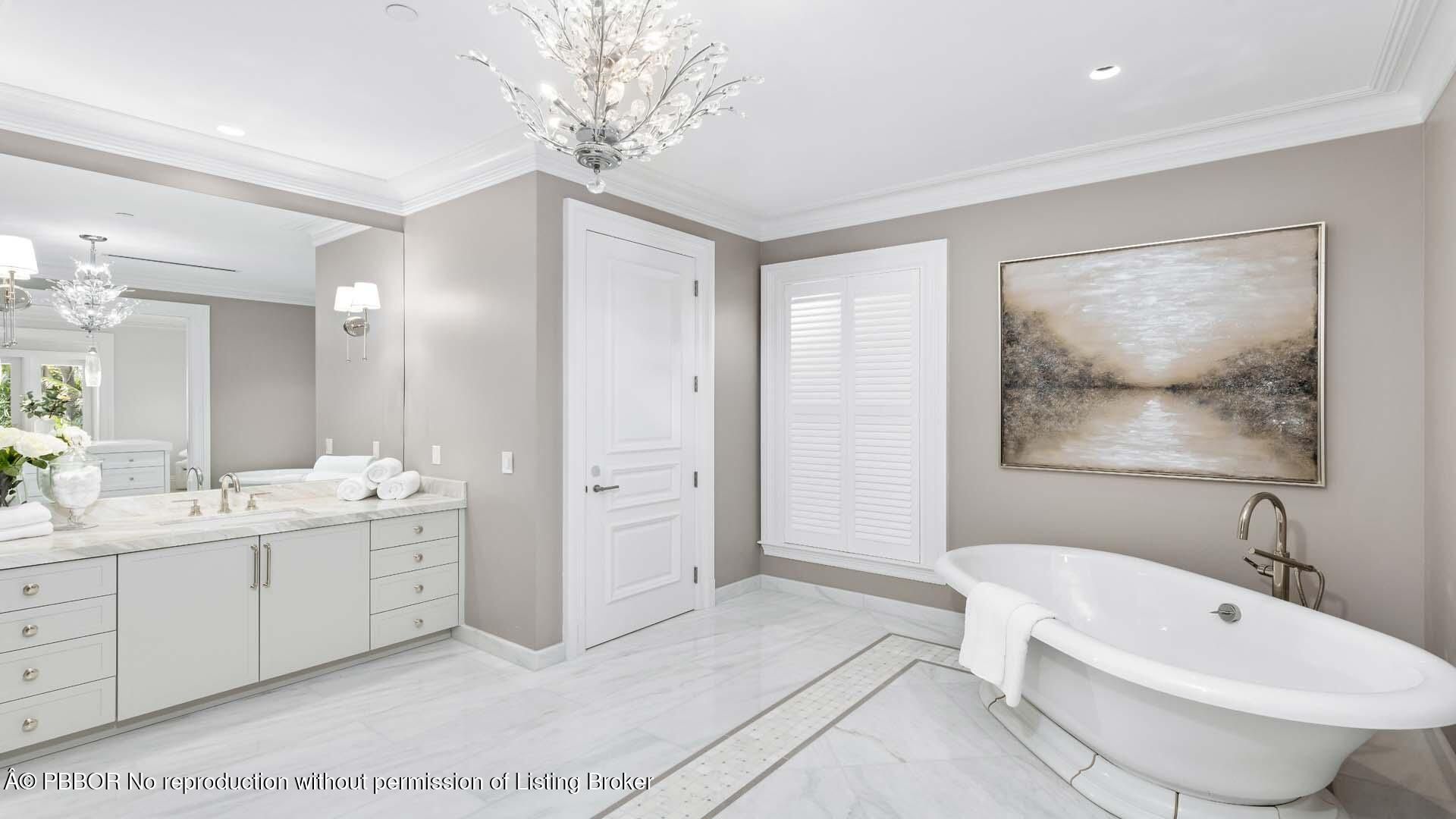 2315 S Ocean Boulevard, Palm Beach, FL 33480 Photo