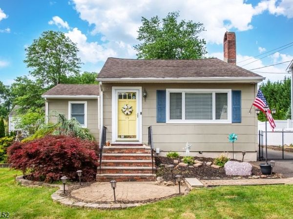 19 Grand Ave, Hanover, NJ 07927