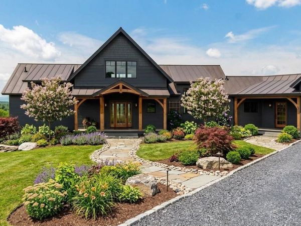 225 Viscido Drive, Ferrisburgh, VT 05456