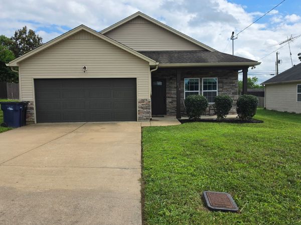 216 Woodsong Ln , Columbia, TN 38401