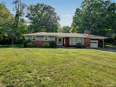 202 Lake Walton Road, Hopewell Junction, NY 12533