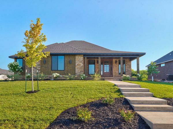 1797 E Skyline Avenue, Ozark, MO 65721