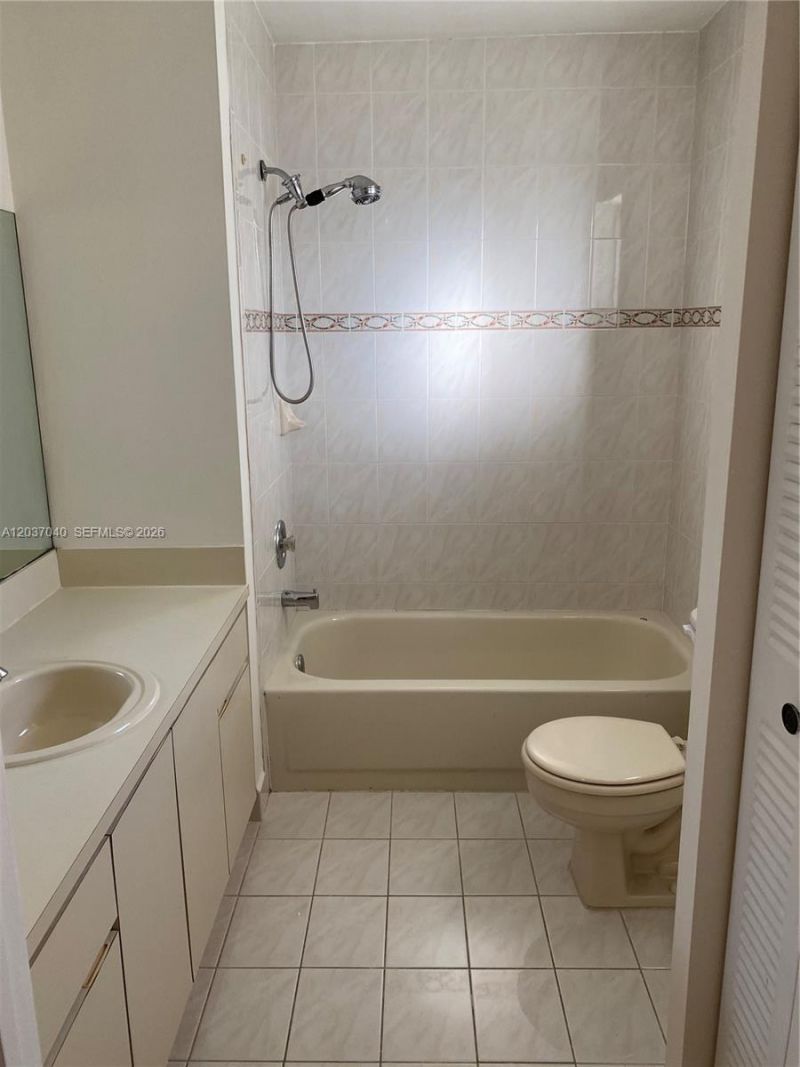 3566 W 80th St , Unit 202-57, Hialeah, FL 33018 Photo