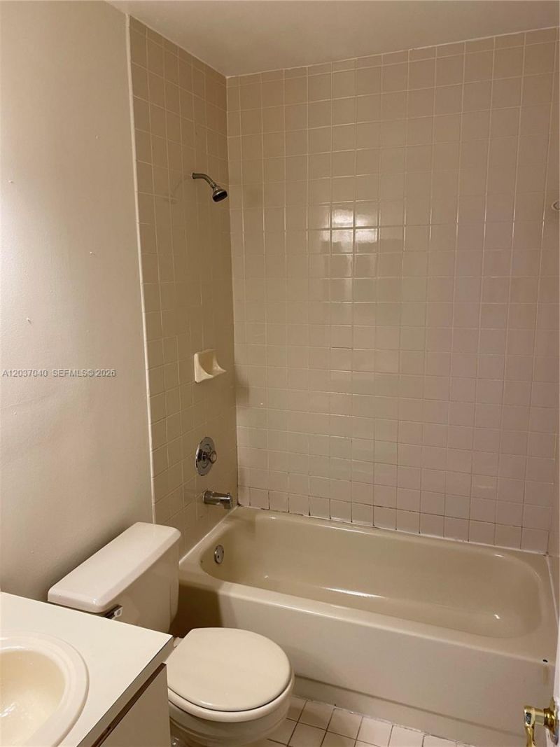 3566 W 80th St , Unit 202-57, Hialeah, FL 33018 Photo
