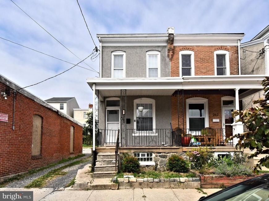 260 Roxborough Avenue, Philadelphia, PA 19128 Main Photo