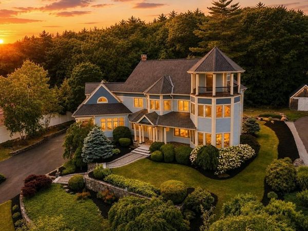 258 Hill St, Leominster, MA 01453