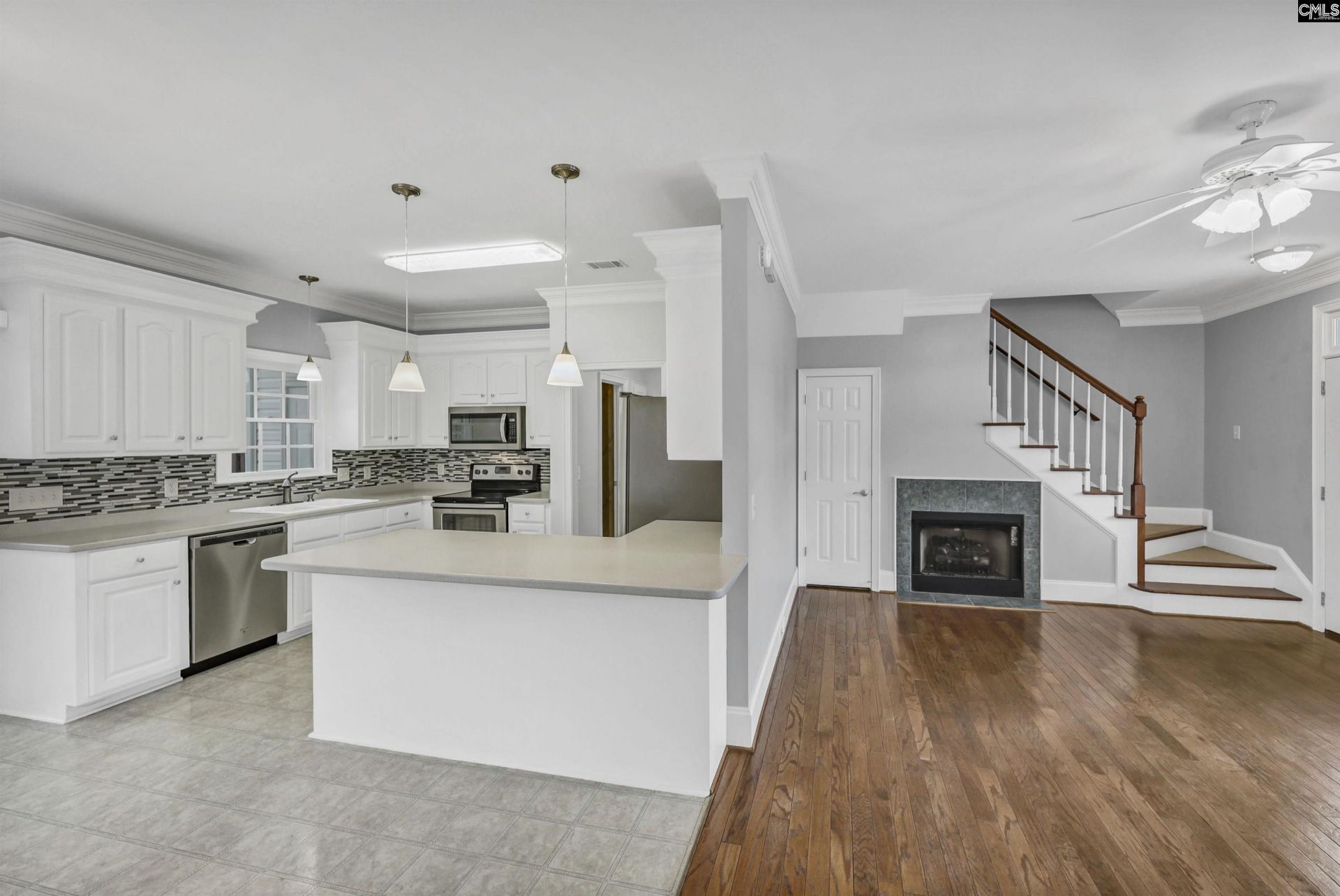 221 Ivy Park Lane  Photo 8
