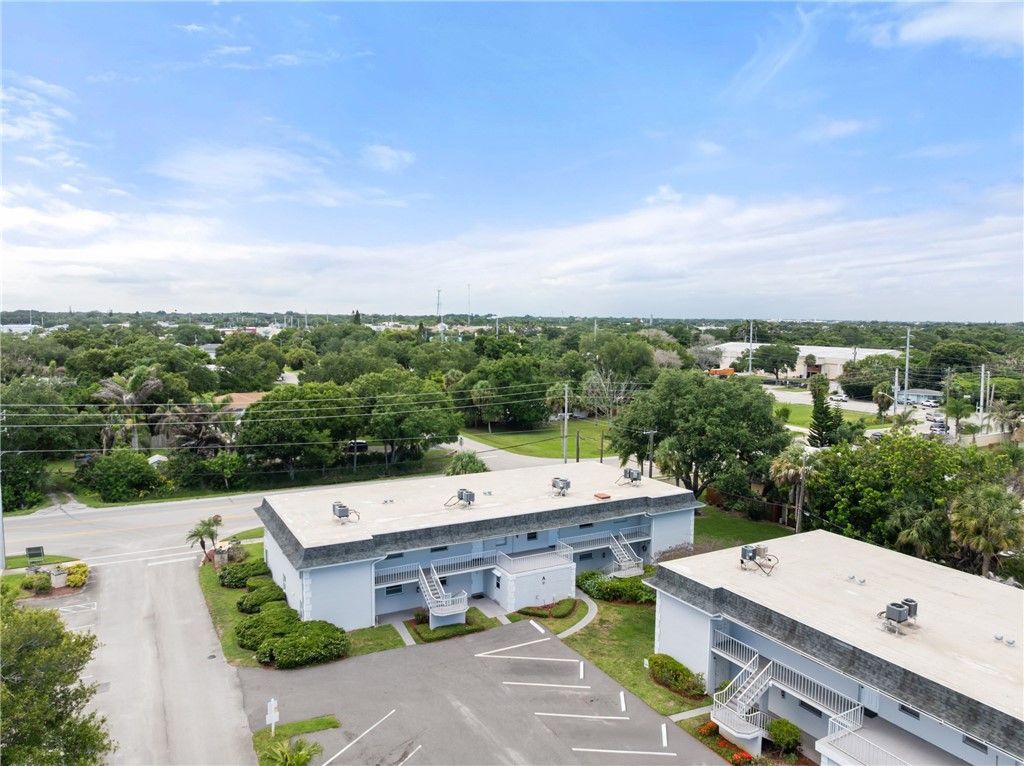 1166 6th Avenue, Unit A6, Vero Beach, FL 32960 Photo
