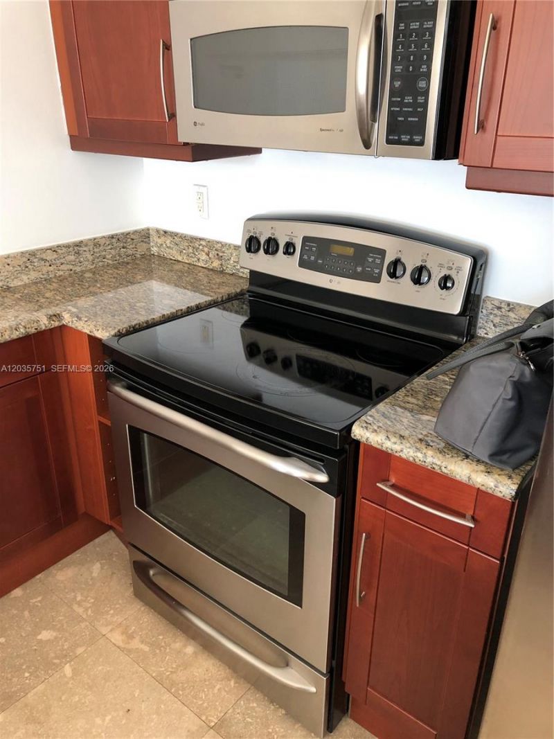 7275 SW 90th St , Unit C313, Miami, FL 33156 Photo