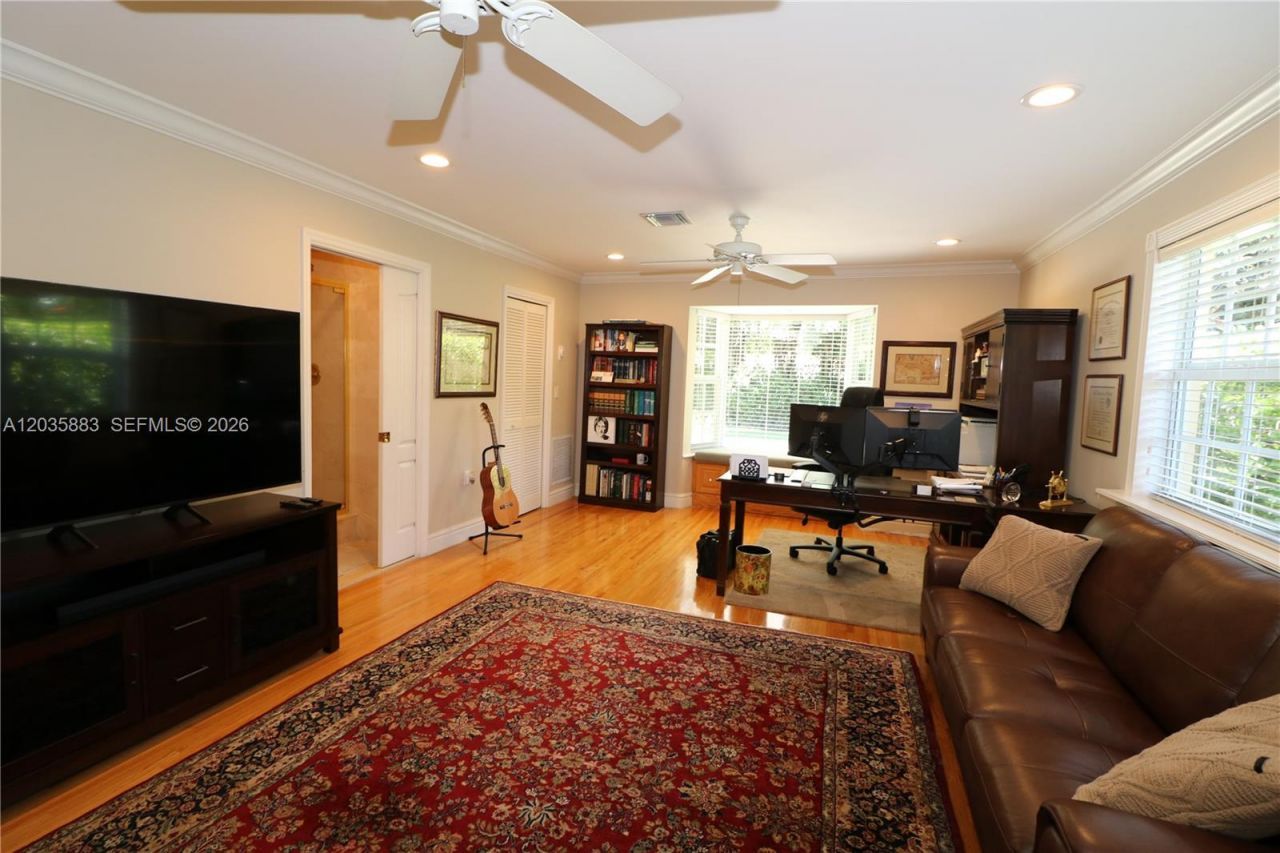 6160 SW 84th St, South Miami, FL 33143 Photo