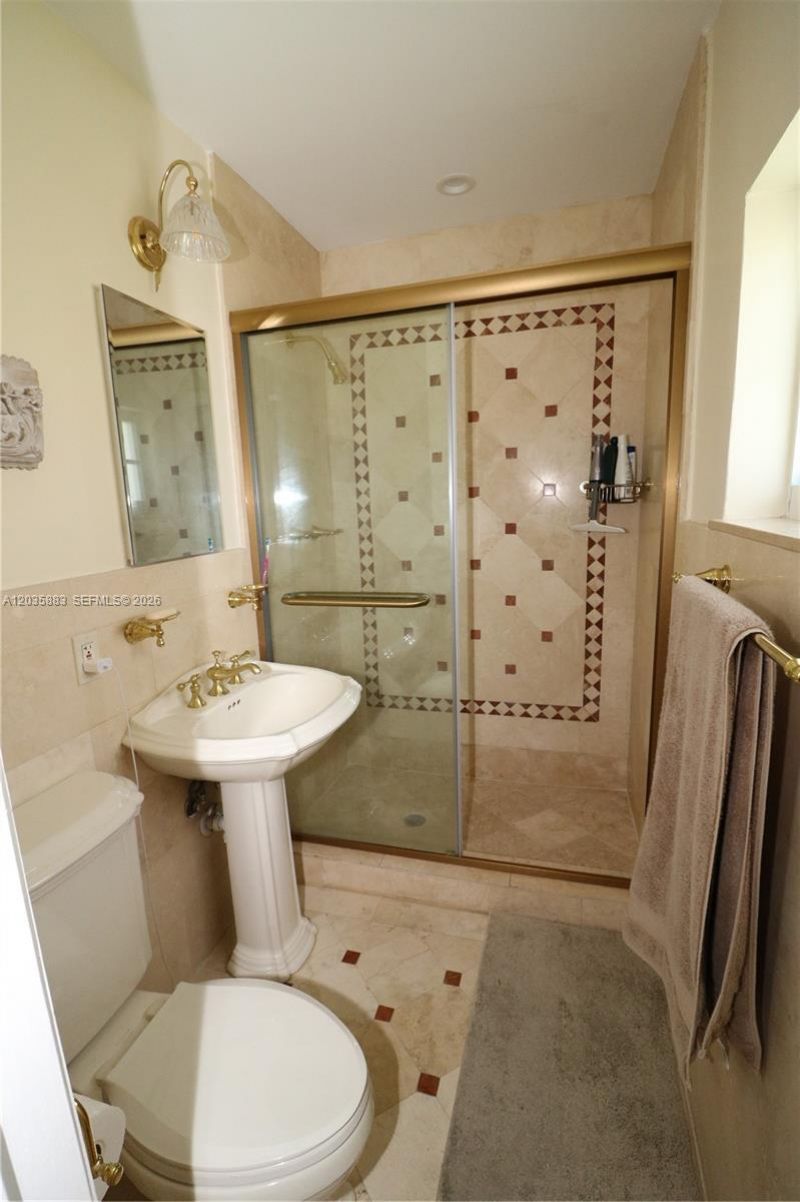 6160 SW 84th St, South Miami, FL 33143 Photo