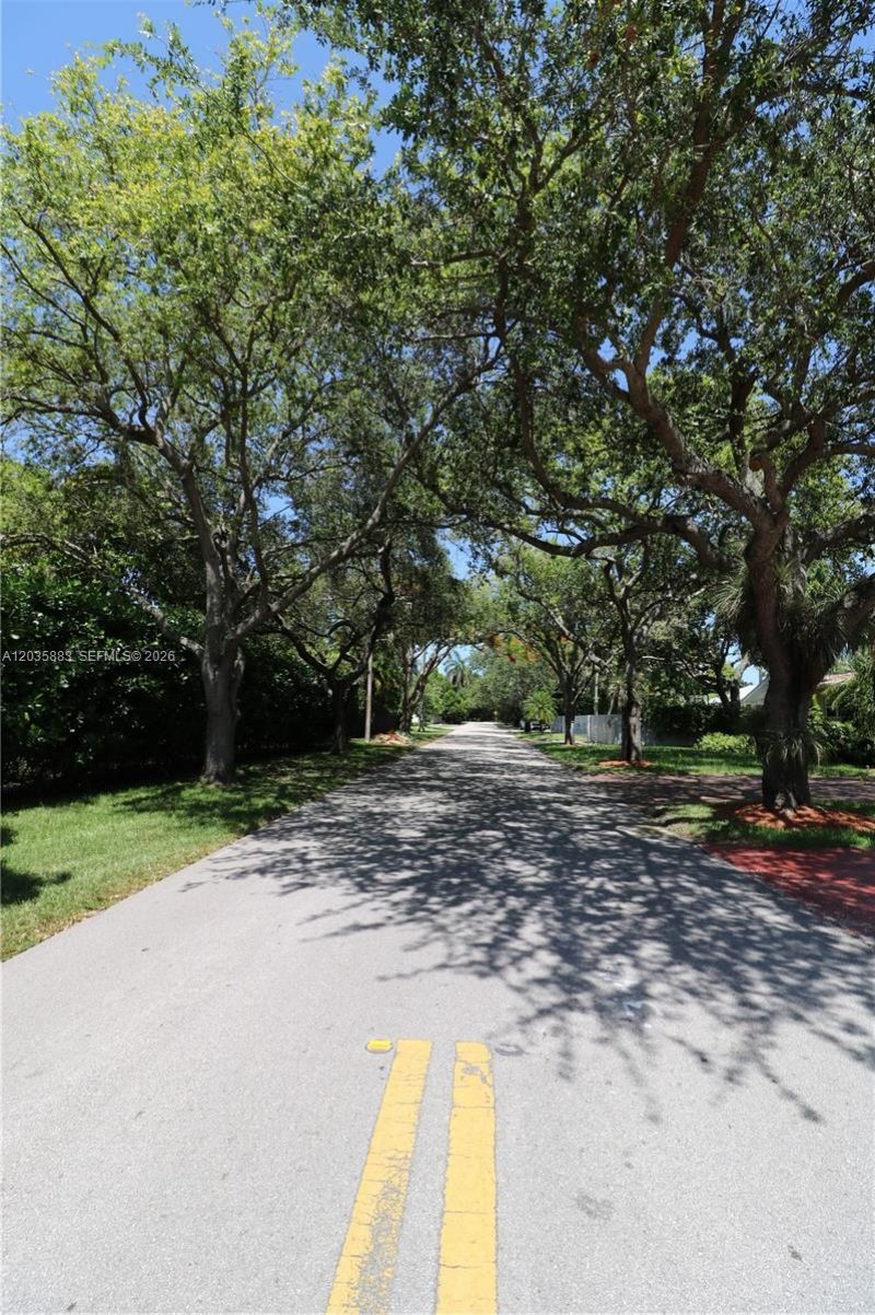 6160 SW 84th St, South Miami, FL 33143 Photo