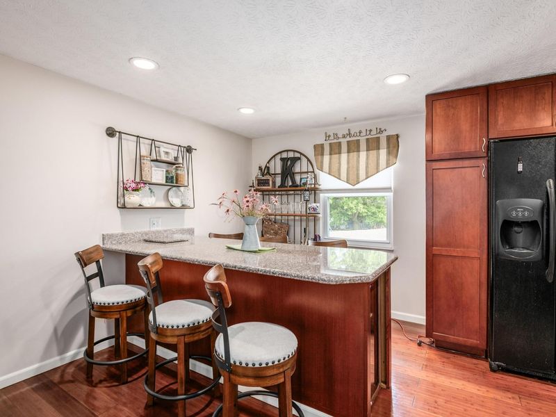 3553 Skipstone Place, Columbus, OH 43221 Photo 9