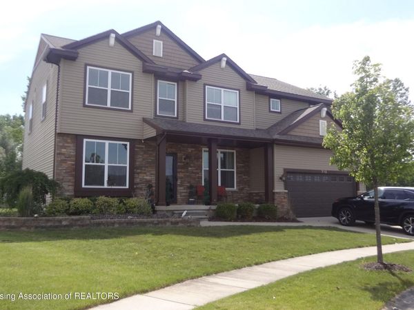 715 Buteo Drive, East Lansing, MI 48823