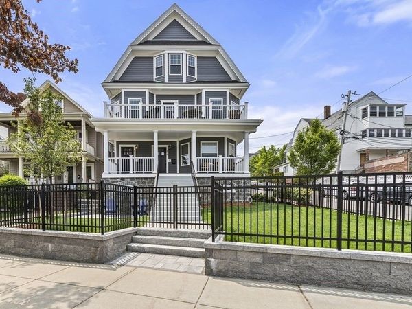 82 Powder House Blvd, Unit 82, Somerville, MA 02144