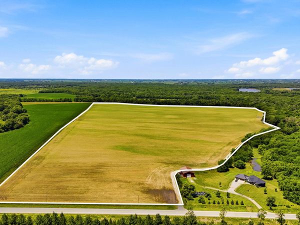 123.69 ACRES MOL MOSCOW ROAD, Moscow, IA 52761