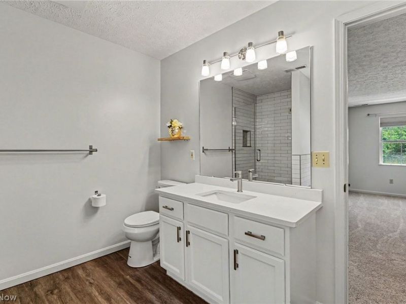 1023 Coopers Run , Amherst, OH 44001 Photo 26