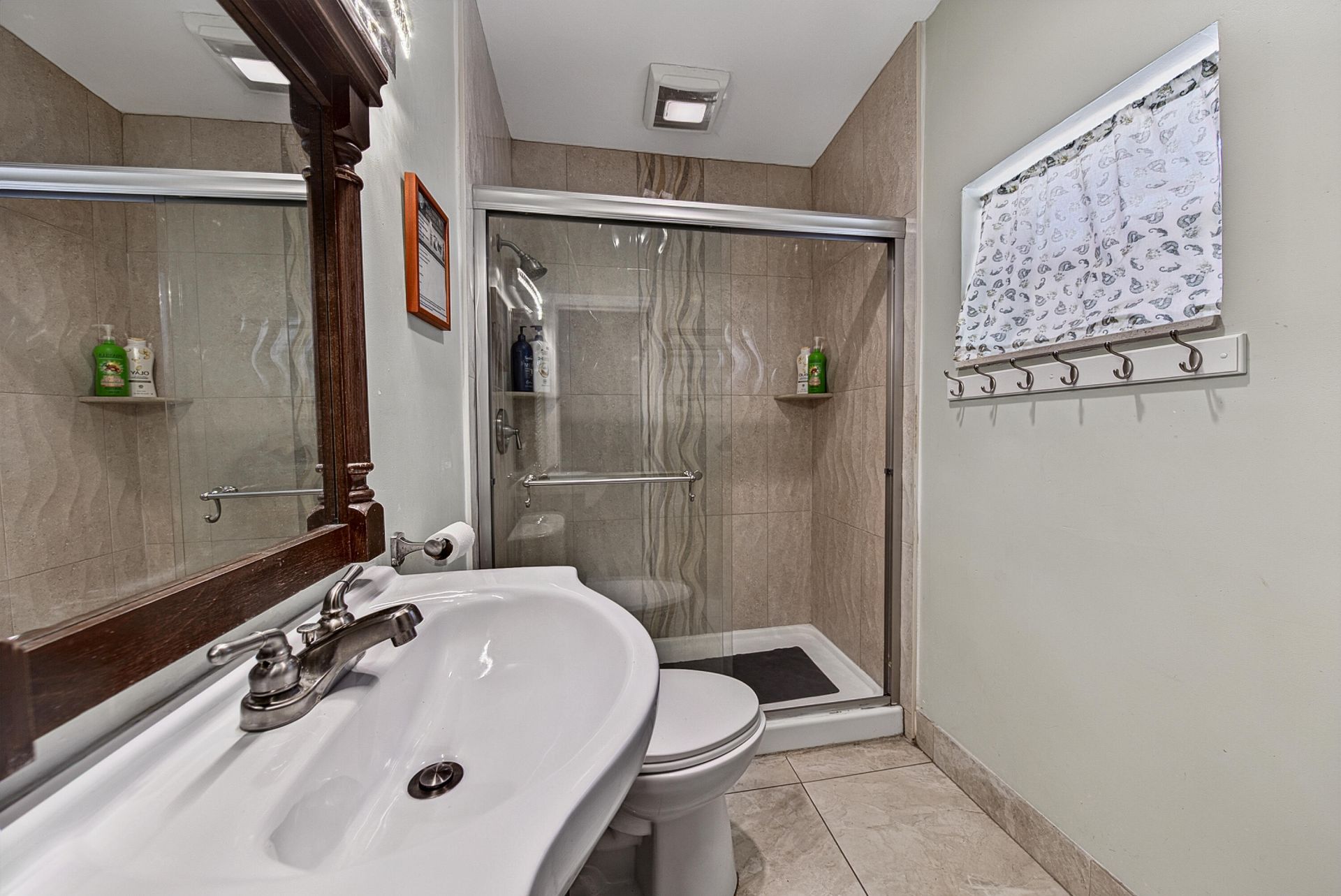 2318 N Ocean Boulevard, Fort Lauderdale, FL 33305 Photo