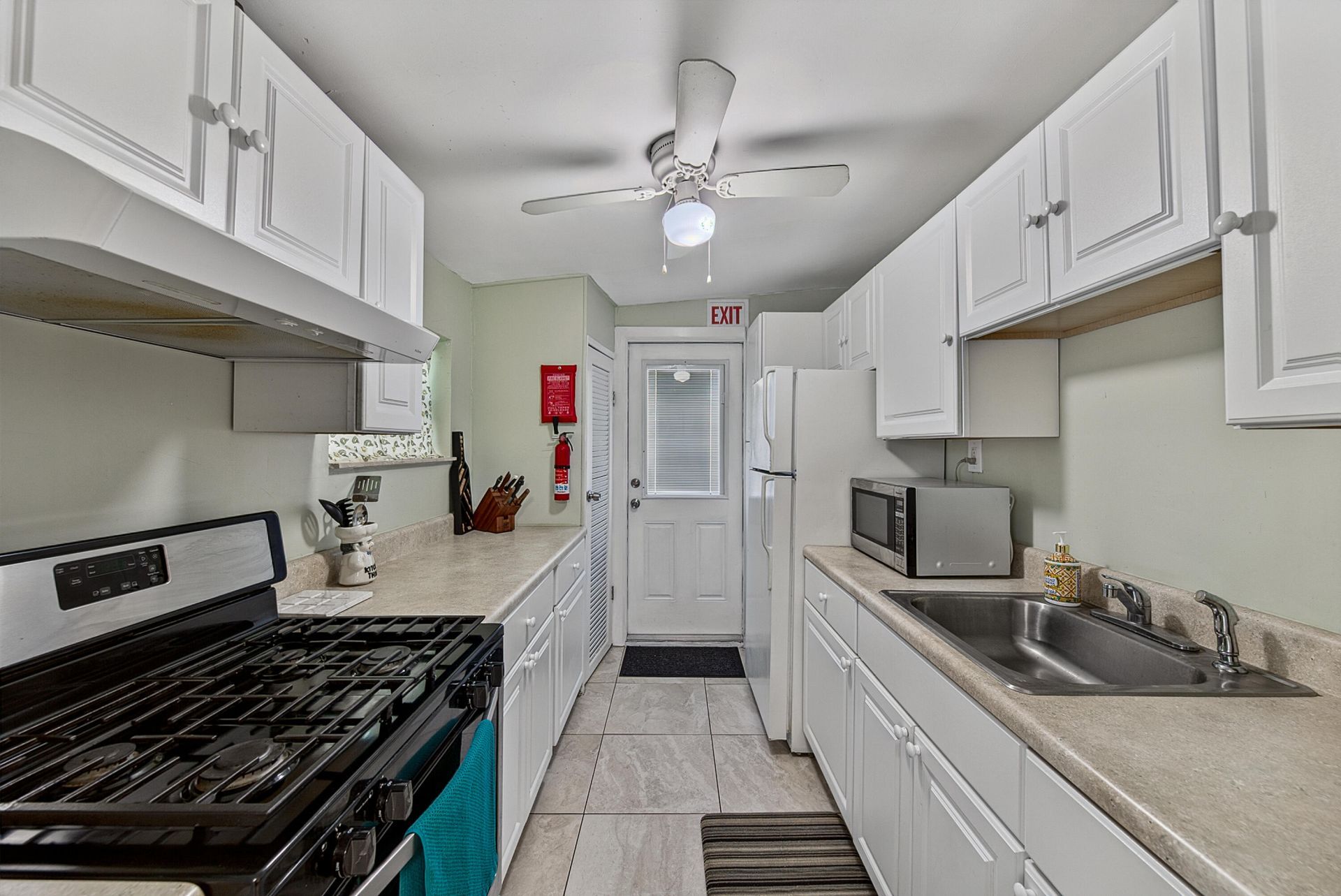 2318 N Ocean Boulevard, Fort Lauderdale, FL 33305 Photo