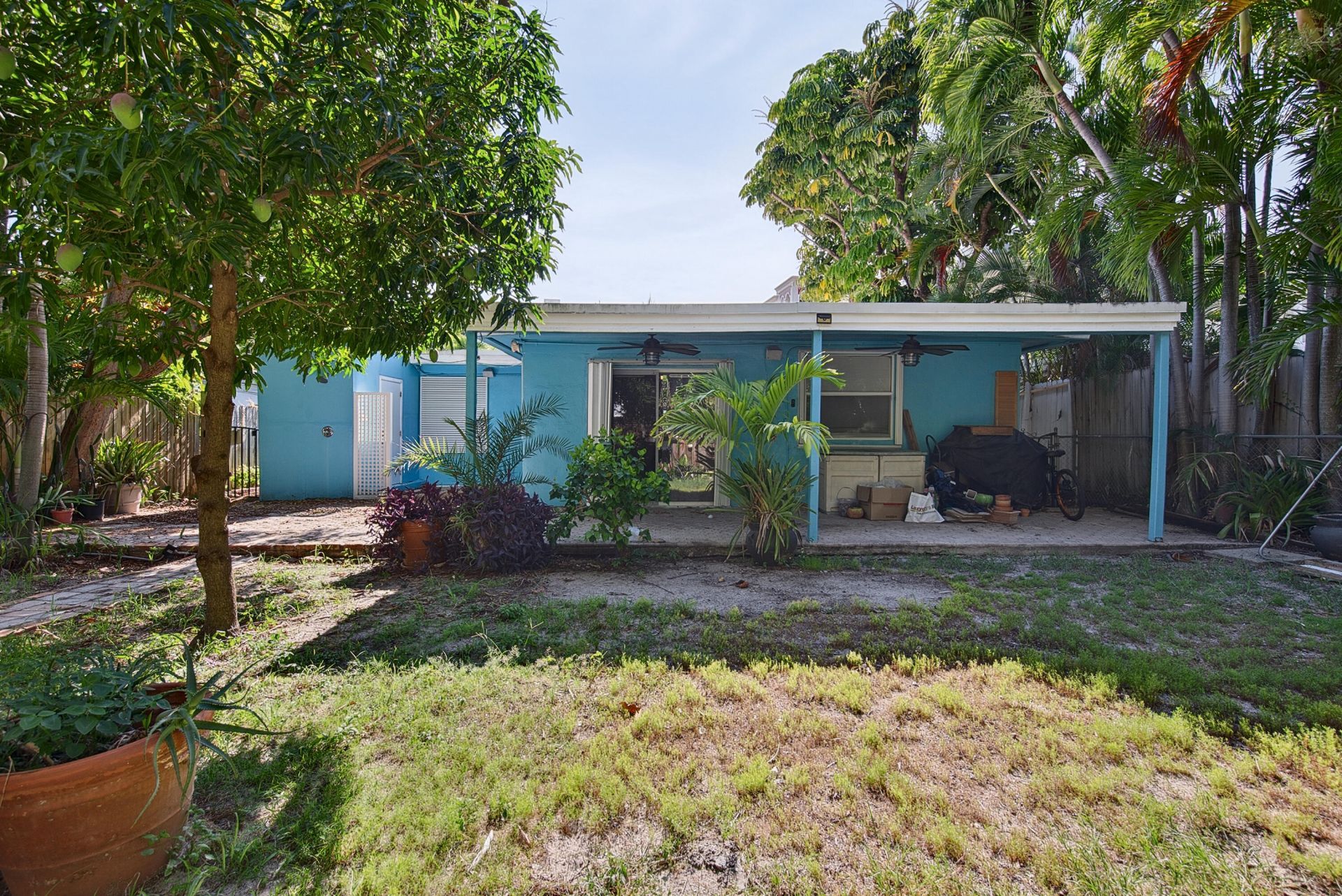 2318 N Ocean Boulevard, Fort Lauderdale, FL 33305 Photo