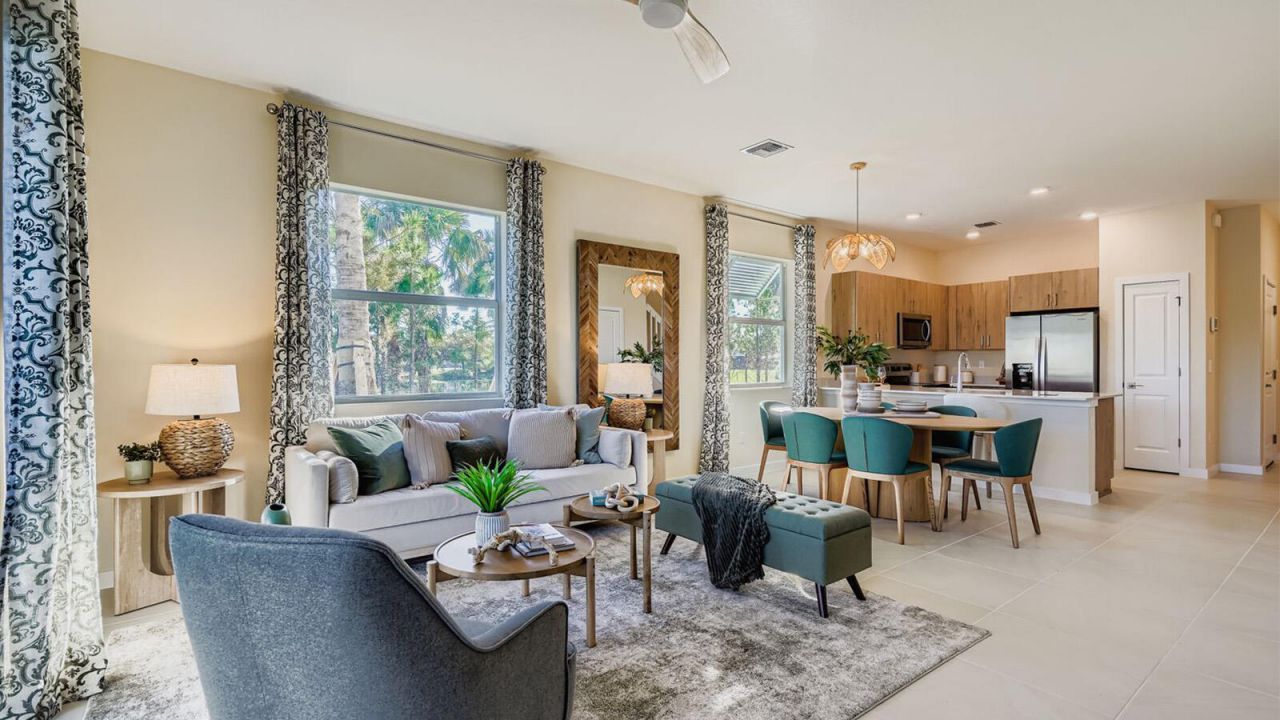 202 Lakeside Landing Drive, Royal Palm Beach, FL 33411 Photo