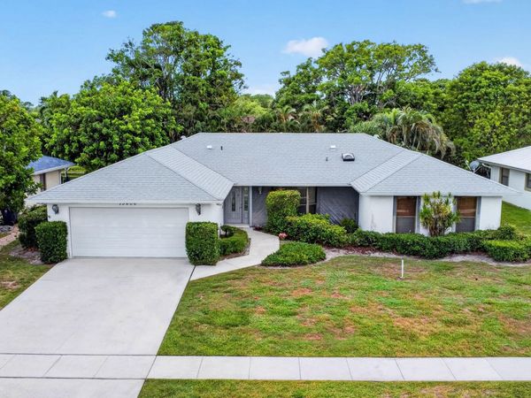 13606 Columbine Avenue, Wellington, FL 33414
