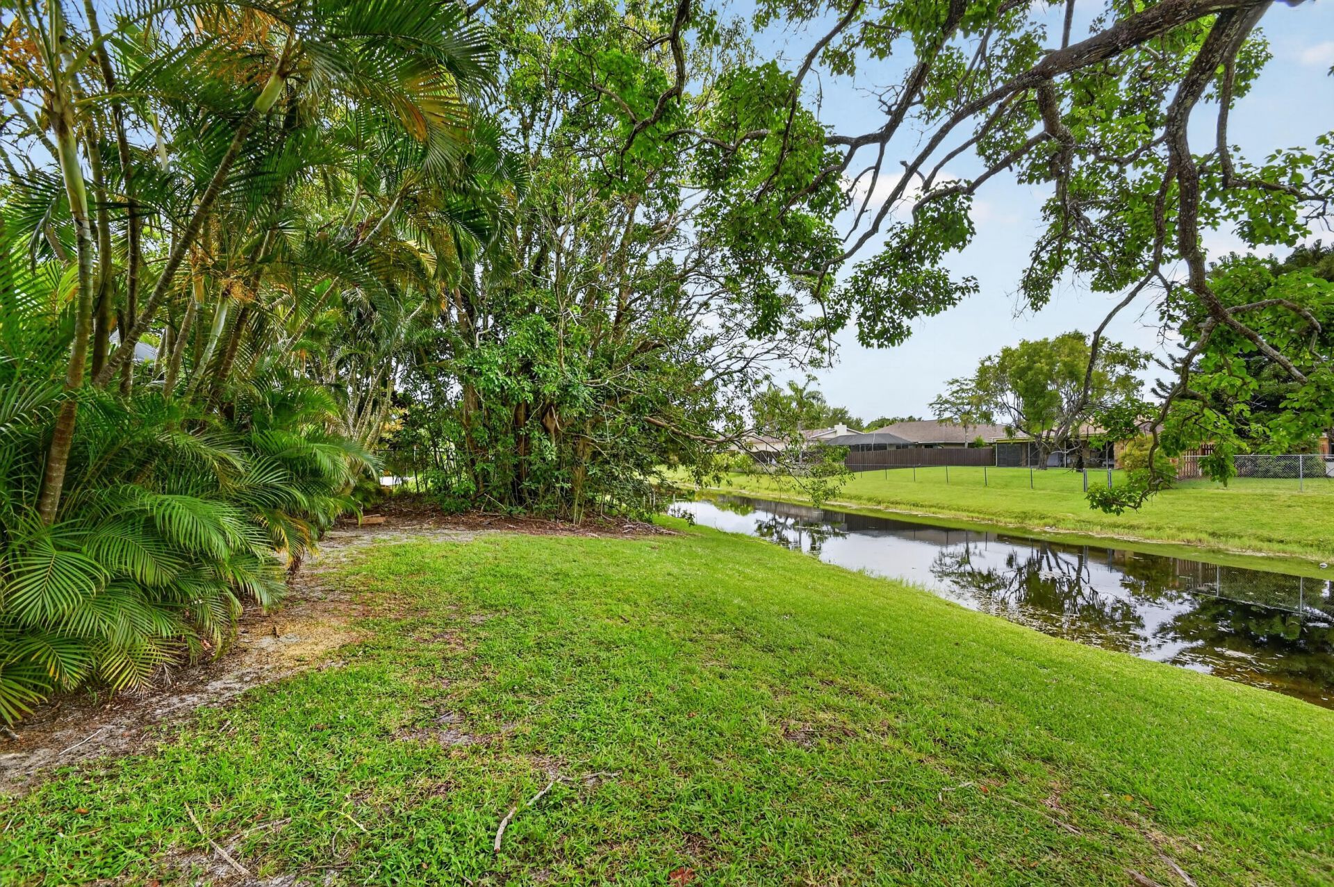 13606 Columbine Avenue, Wellington, FL 33414 Photo