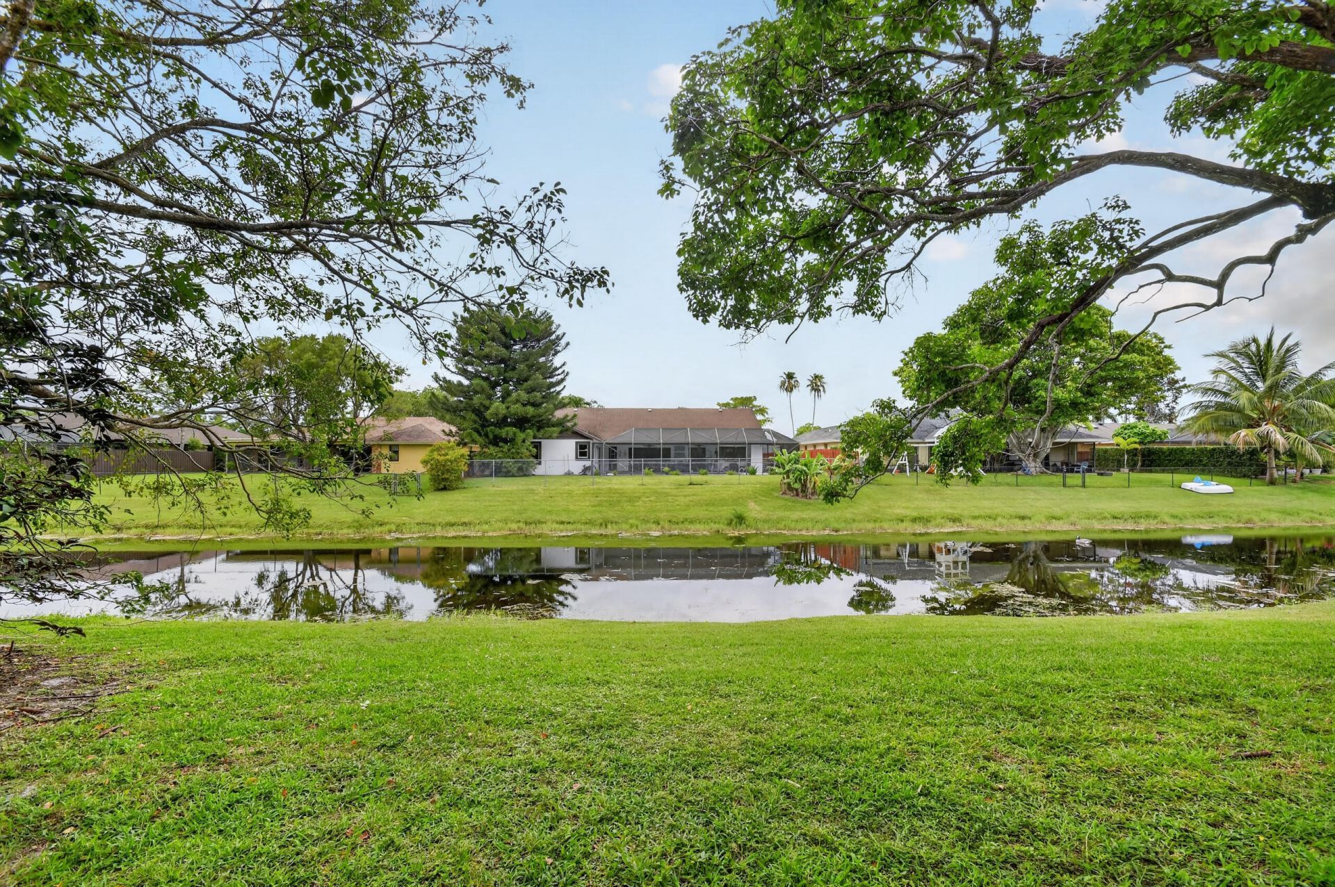 13606 Columbine Avenue, Wellington, FL 33414 Photo