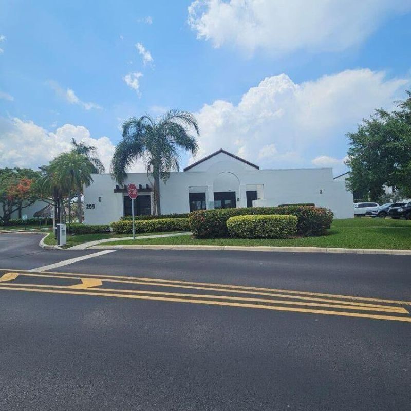 204 Lake Pointe Drive, Unit 107, Oakland Park, FL 33309 Photo