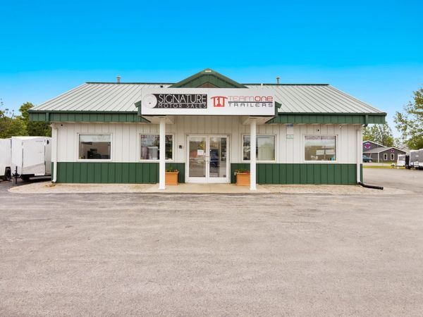 981 Blue Star Drive W, Traverse City, MI 49685
