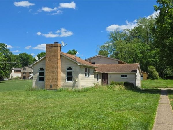 2619 Linda Dr, Murrysville, PA 15668
