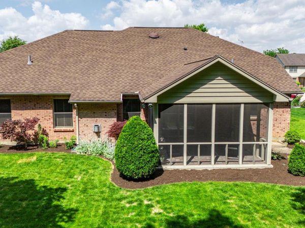 304 Chinkapin, Englewood, OH 45322