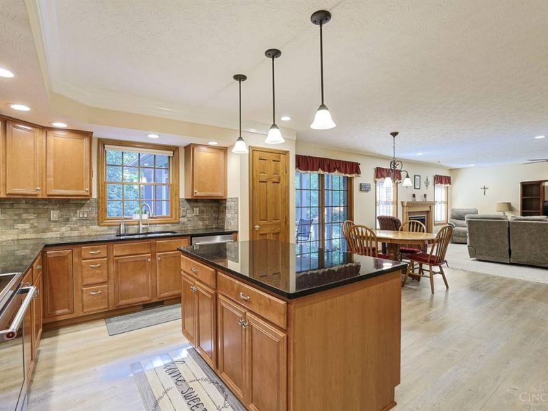 304 Chinkapin, Englewood, OH 45322 Photo 13